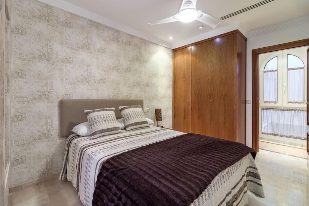 Green Apartament Granada Bagian luar foto
